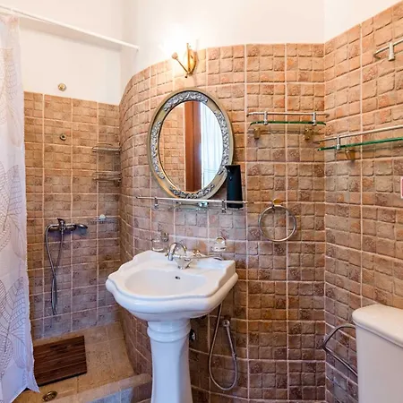 Villa Odyssey's Palace - Escape In Mythical Ithaca Platrithias