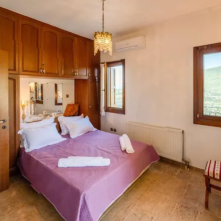 Villa Odyssey's Palace - Escape In Mythical Ithaca *