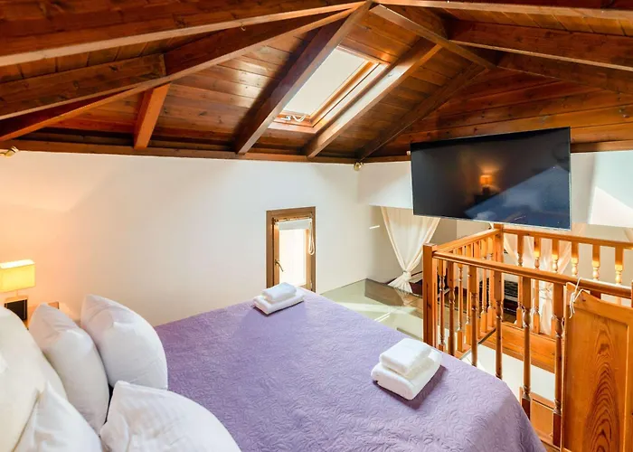 Odyssey's Palace - Escape In Mythical Ithaca Villa Platrithias