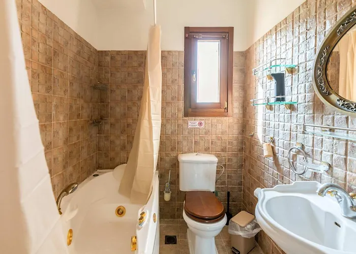 Villa Odyssey's Palace - Escape In Mythical Ithaca Platrithias