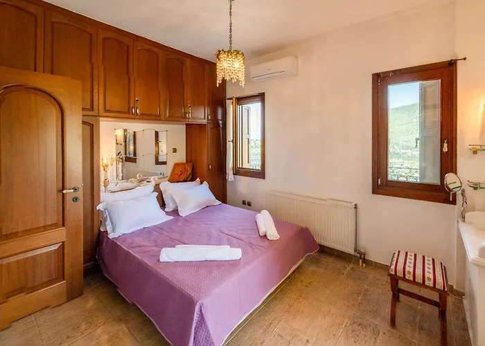 Villa Odyssey's Palace - Escape In Mythical Ithaca *
