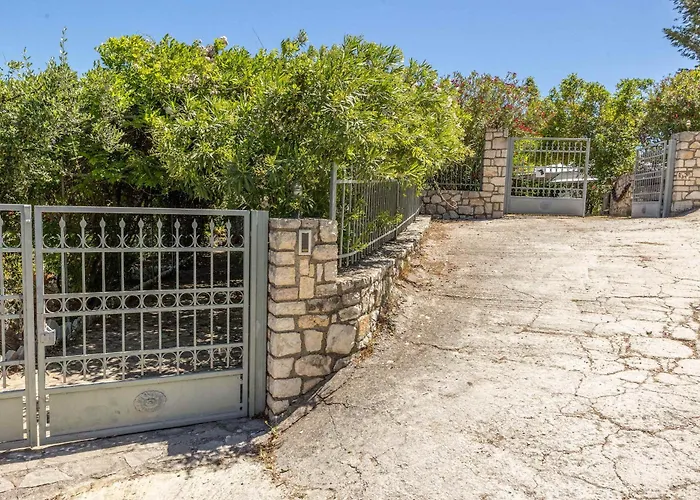 Villa Odyssey's Palace - Escape In Mythical Ithaca *